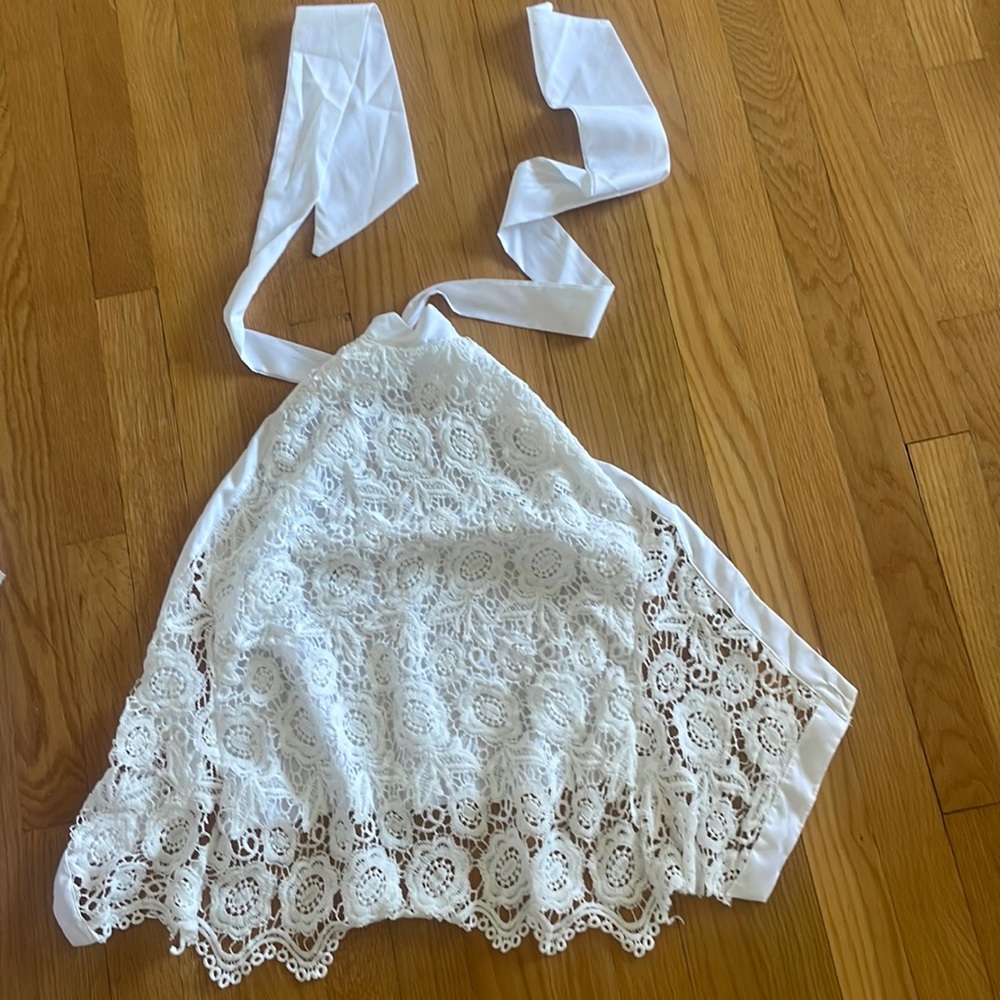 White floral halter top